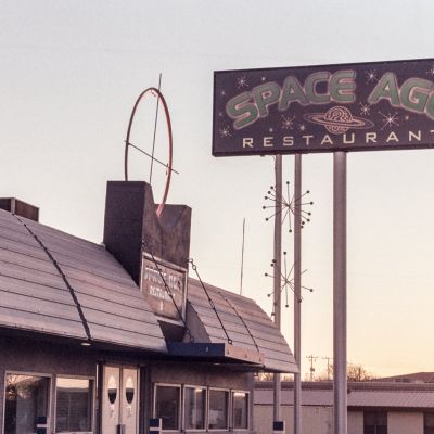 Space Age Restaurant — Kodak ProImage 100, Leica R4
